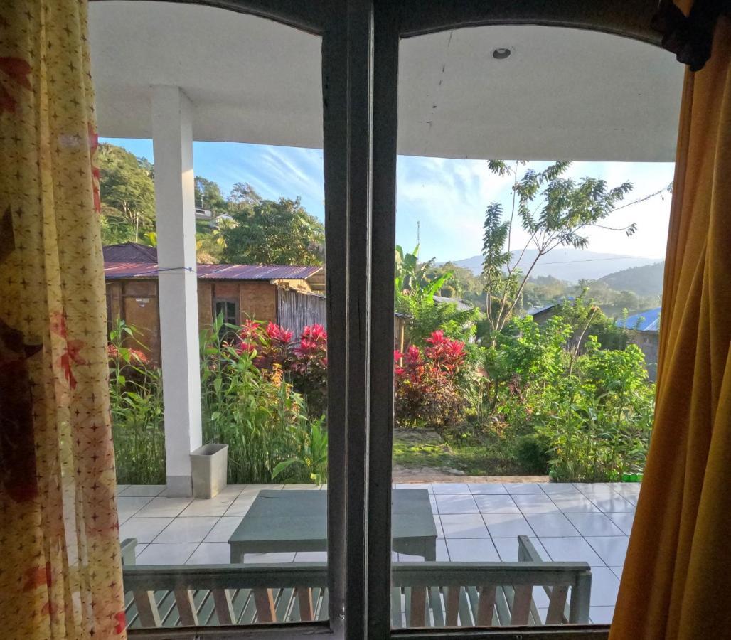 Hidayah Homestay Kelimutu Kültér fotó