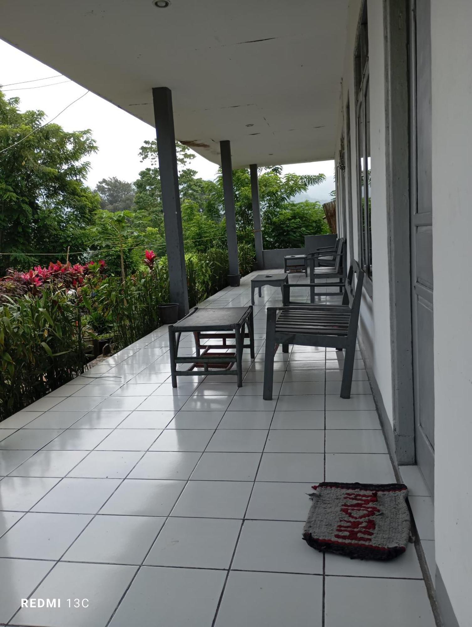 Hidayah Homestay Kelimutu Kültér fotó