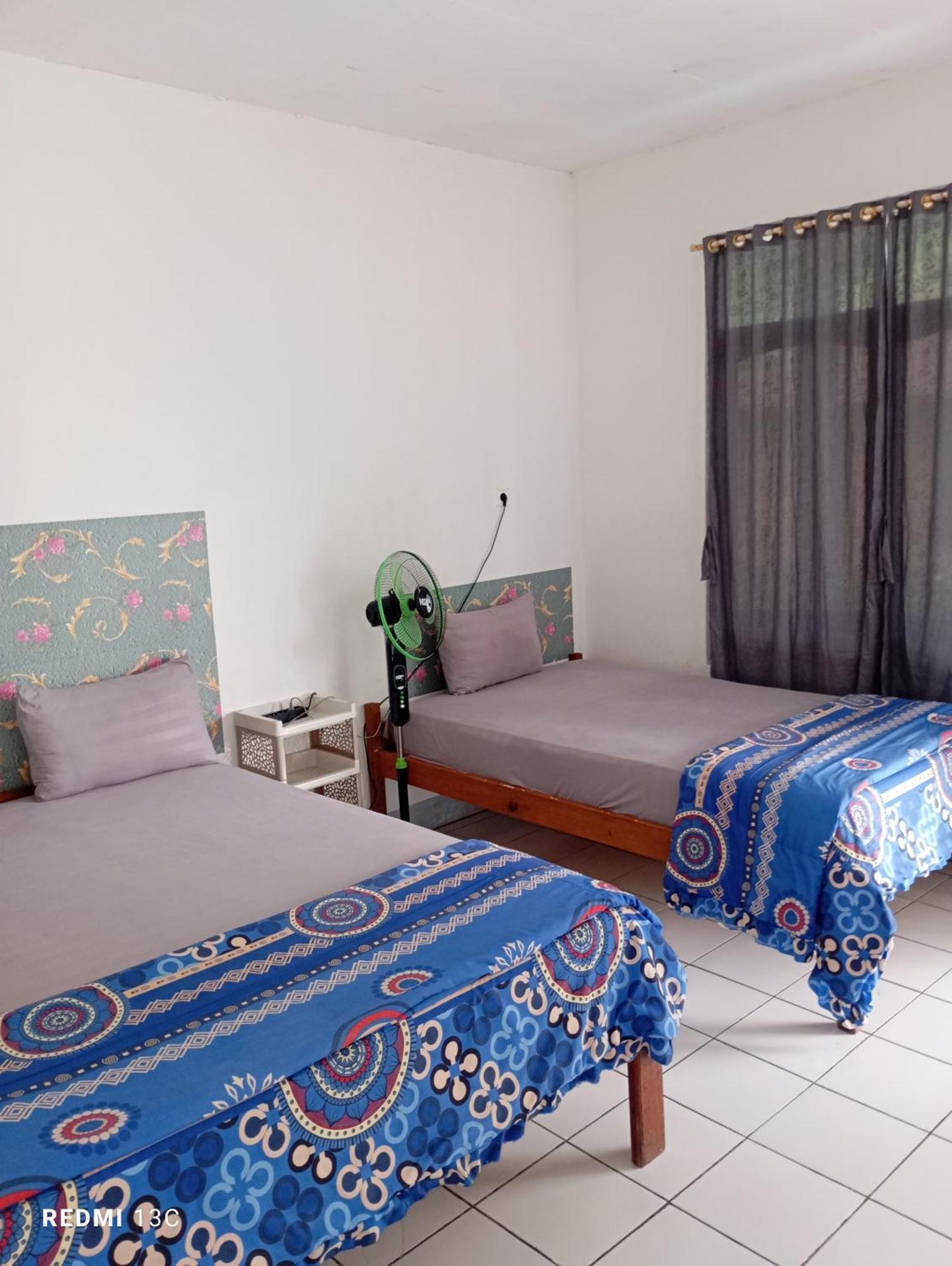 Hidayah Homestay Kelimutu Kültér fotó